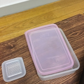 タッパー2点