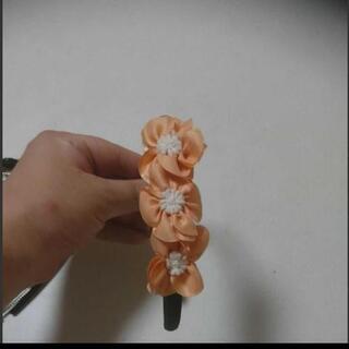 (おまけ付き.まとめ売り)カチューシャ 三点セット＋アクセサリー三点セットの画像