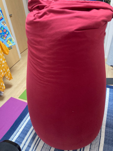 【GW引き取りの方！値下げします！】ヨギボー　MAX 赤