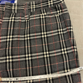 バーバリー パンツ Sの画像