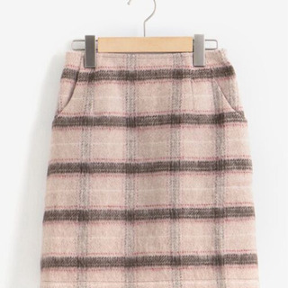 新品未使用　MAJESTIC LEGON　フワフワチェックミニスカート　ピンクの画像