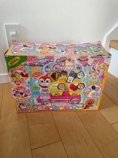 アンパンマン　ドキンちゃんのラブリークレープ屋さん