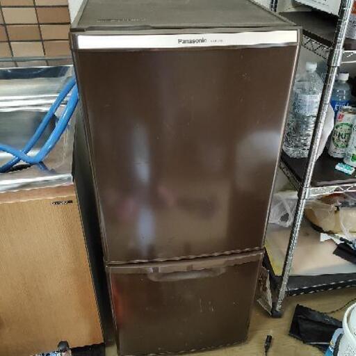 【値下げ交渉可】冷蔵庫　NR-B145W　ブラウン　Panasonic
