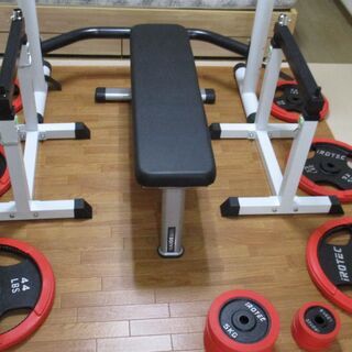 【値下げ】バーベル・ダンベルセット140kg ＋ スクワットラック ＋ セーフティラック ＋ フラットベンチ ＋ 床材一式の画像