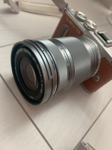 OLYMPUS ミラーレス一眼 E-PL8 ダブルズームキット ブラウン
