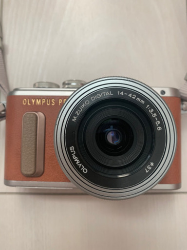 OLYMPUS ミラーレス一眼 E-PL8 ダブルズームキット ブラウン