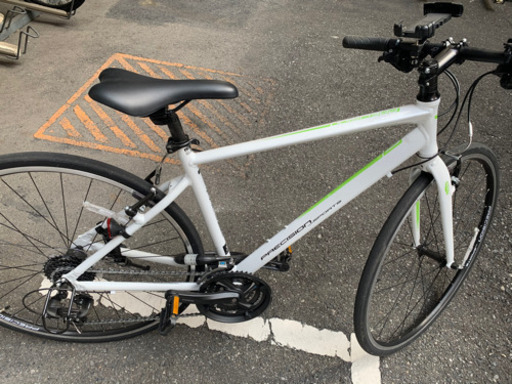 クロスバイク（スマホスタンド、ライト、ライト充電器付き！）
