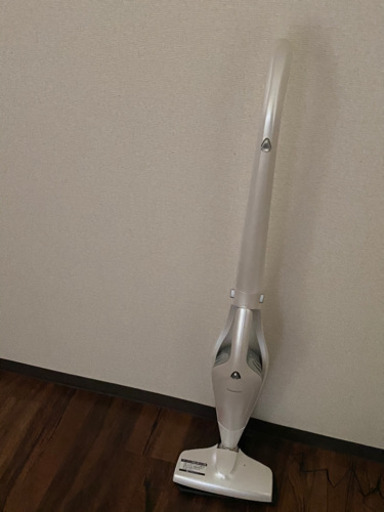 掃除機　充電式 小型