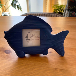 値下げ！Studio clipで購入♡魚形のミニ写真立ての画像