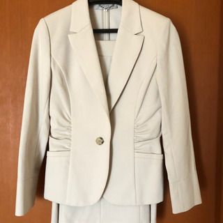 レディススーツ　入学式