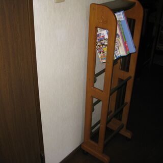 値下げ　各種ラック　コミック　ＤＶＤ　ＣＤなどの画像