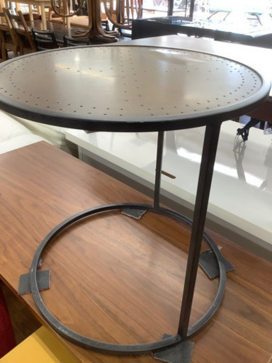 サイドテーブル 関家具 売ります！！