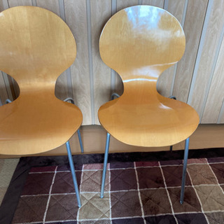 値下げ　お洒落な椅子　二脚