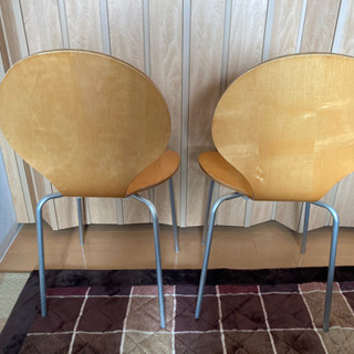 値下げ　お洒落な椅子　二脚の画像