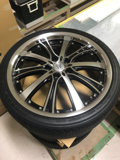19インチ　タイヤ&ホイールセット