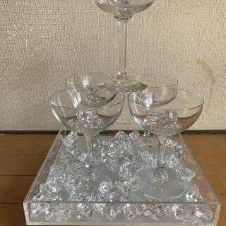 シャンパングラス 台