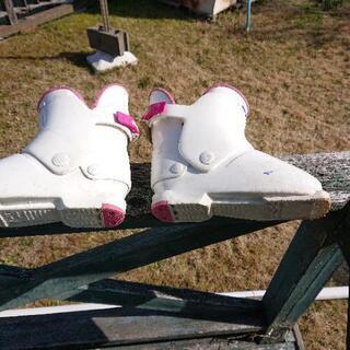 【決まりました】子ども用スキーブーツ 23cmの画像