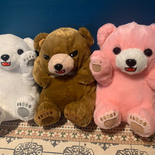 クマのぬいぐるみ