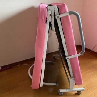 折り畳みベット