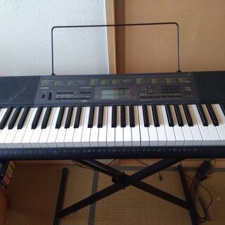 CASIO 電子キーボード 61鍵盤 CTK-2200
