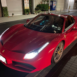 フェラーリ『488スパイダー』極上車の画像
