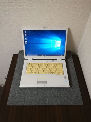 （代引可能）WIN10 FUJITSU FMV BIBLO NF/A40