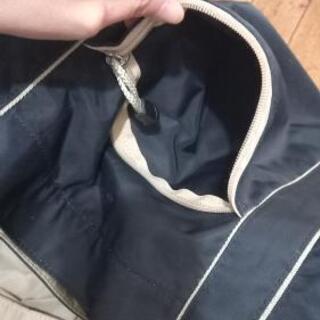 3/7迄  カバン 無料 差し上げますの画像