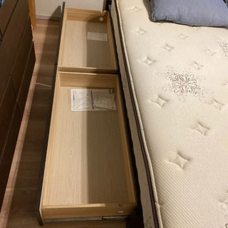 都内無料配送 クイーンベッド Serta ドリームベッド ※ベッドフレームのみ