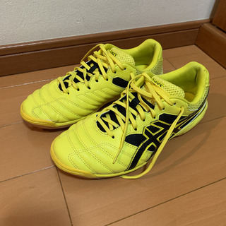 お値下げ　アシックス asics フットサルシューズ 25.5c...