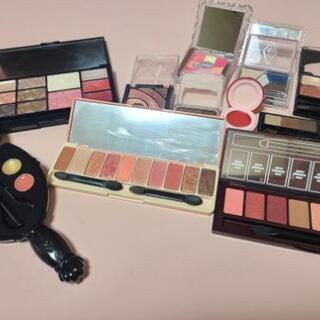 化粧品まとめ売り　新品10点含む38点セットの画像