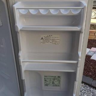 冷蔵庫の画像