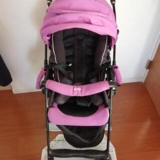 【お取引中】生後1ヶ月からOKベビーカー　説明書付アップリカ　エ...