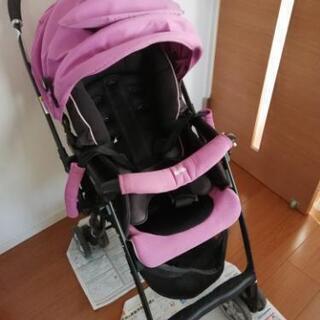【お取引中】生後1ヶ月からOKベビーカー　説明書付アップリカ　エアリアラクーナの画像