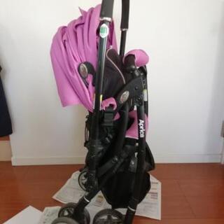 【お取引中】生後1ヶ月からOKベビーカー　説明書付アップリカ　エアリアラクーナの画像