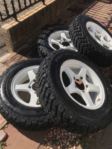 ジムニー　タイヤ、ホイールセット