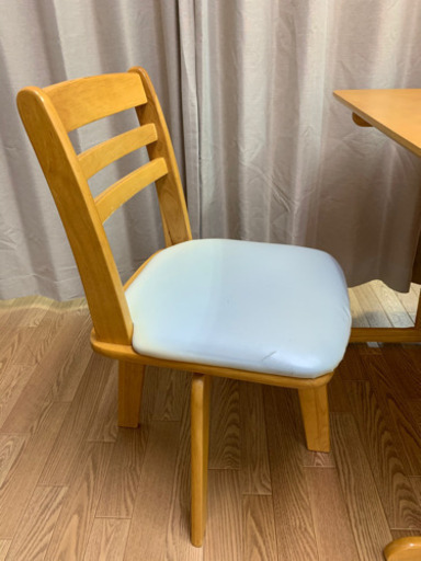 【値下げしました】ダイニングテーブル 木目 ダイニングイス セット レザー 2人 掃除済 除菌済 抗菌済