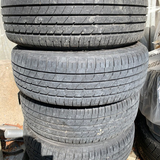 トヨタヴォクシー純正の画像