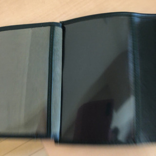 コンパクト　折り財布の画像