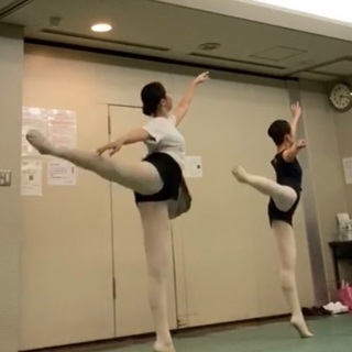 地主薫エコール・ド・バレエ山田宮ノ前教室　バレエはじめてみませんか？の画像