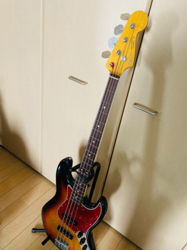 家具 Fender jazz bass