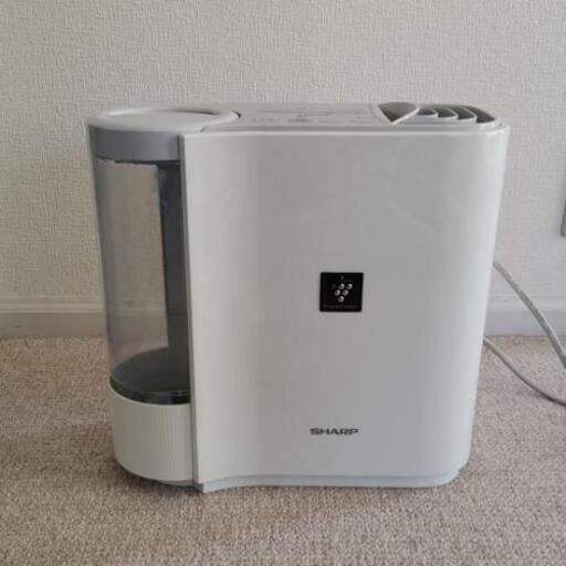 引き取り限定！花粉症対策にも。気化式加湿器 プラズマクラスター7000 静音　SHARP HV-E30-W
