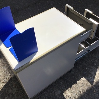 そで机です。の画像