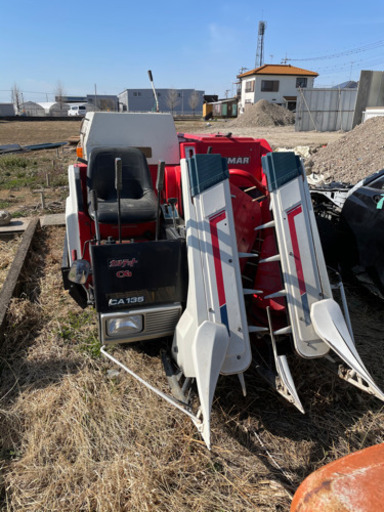 ヤンマーコンバイン　米　耕し機