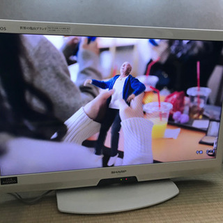 3/16期限　液晶テレビ　32インチ