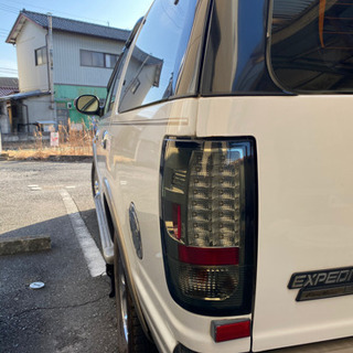 フォード エクスペディション 2000年車 検切れの画像