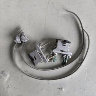 アンテナパイプ固定金具