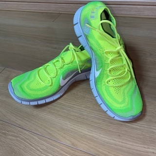NIKEのランニング　シューズ