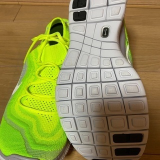 NIKEのランニング　シューズの画像