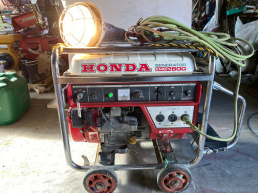 ホンダ発電機　EMS2800