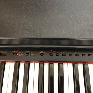 ヤマハ電子ピアノ クラビノーバ Clavinova CLP-560の画像